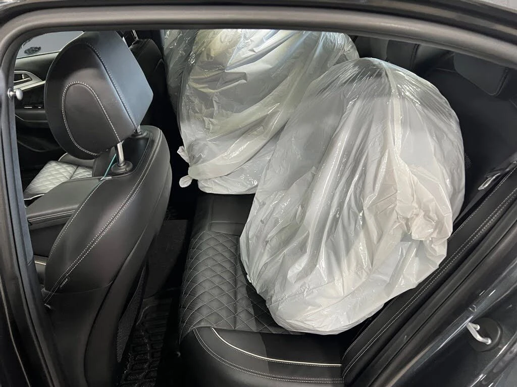 Genesis G70 3.3T Sport AWD, снимка 17 - Автомобили и джипове - 54598206
