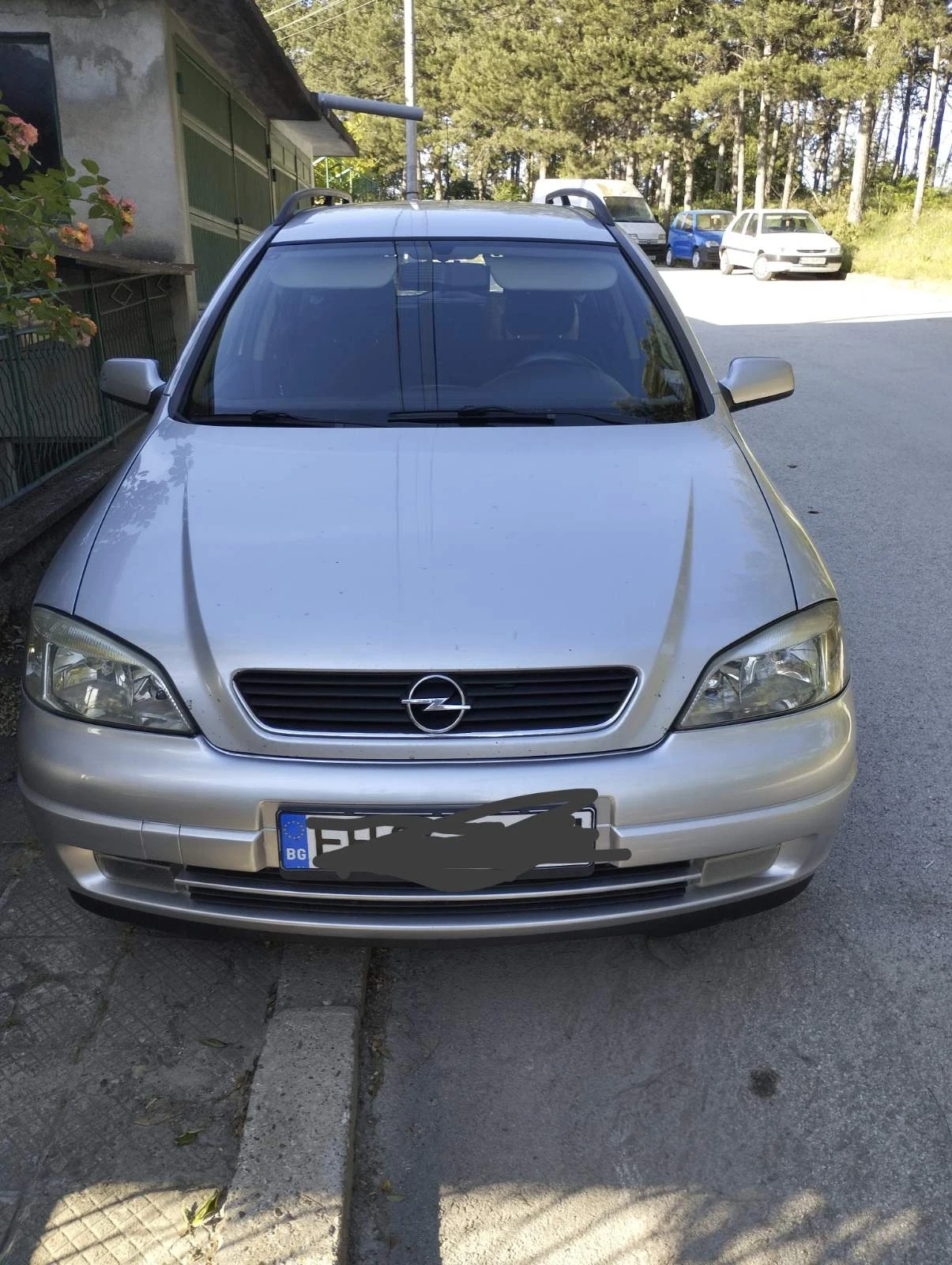 Opel Astra Комби , снимка 4 - Автомобили и джипове - 54715025