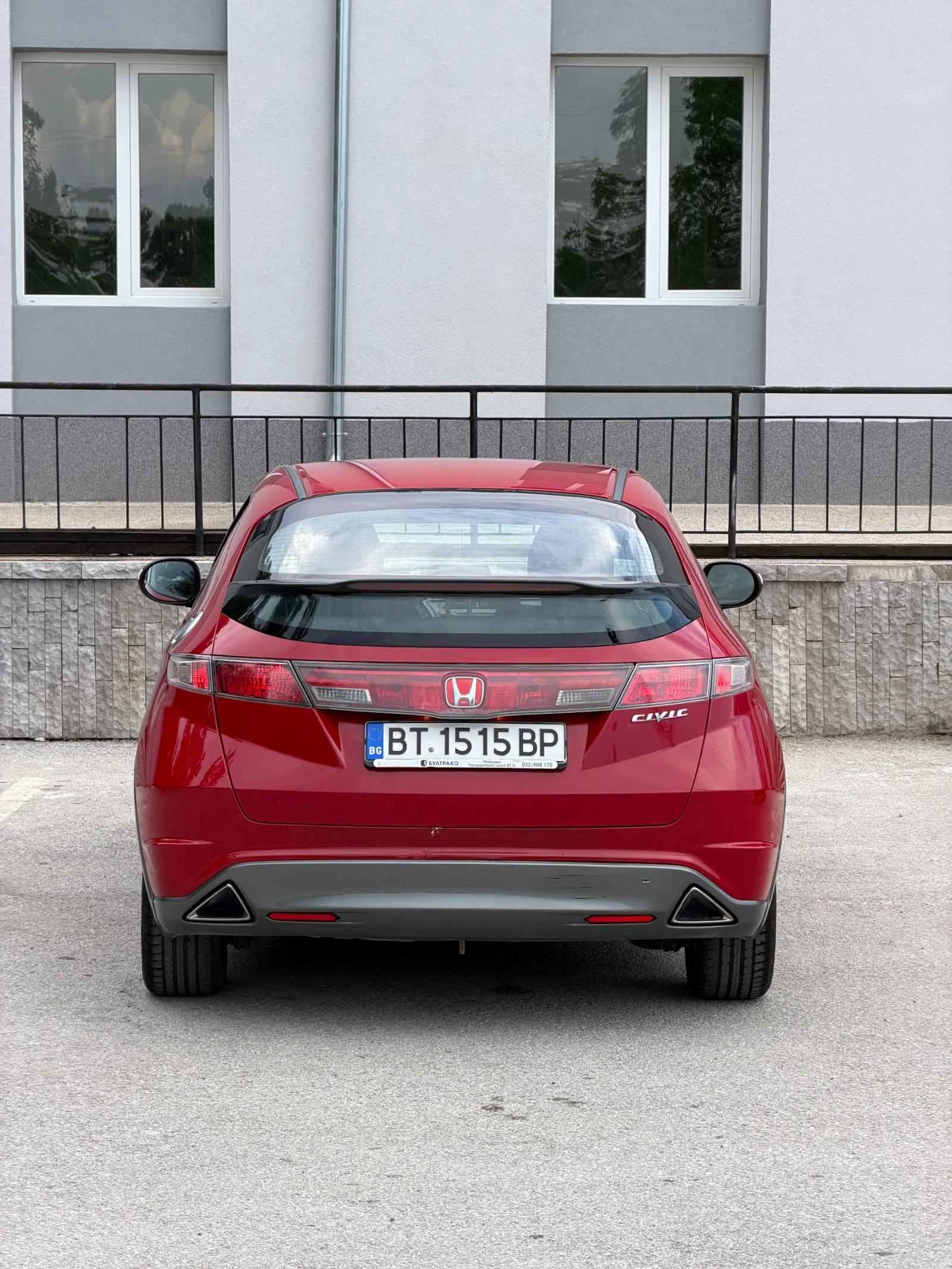Honda Civic 1. 4 i-VTEC, 2011 г. , 83 к. с, снимка 6 - Автомобили и джипове - 54800170