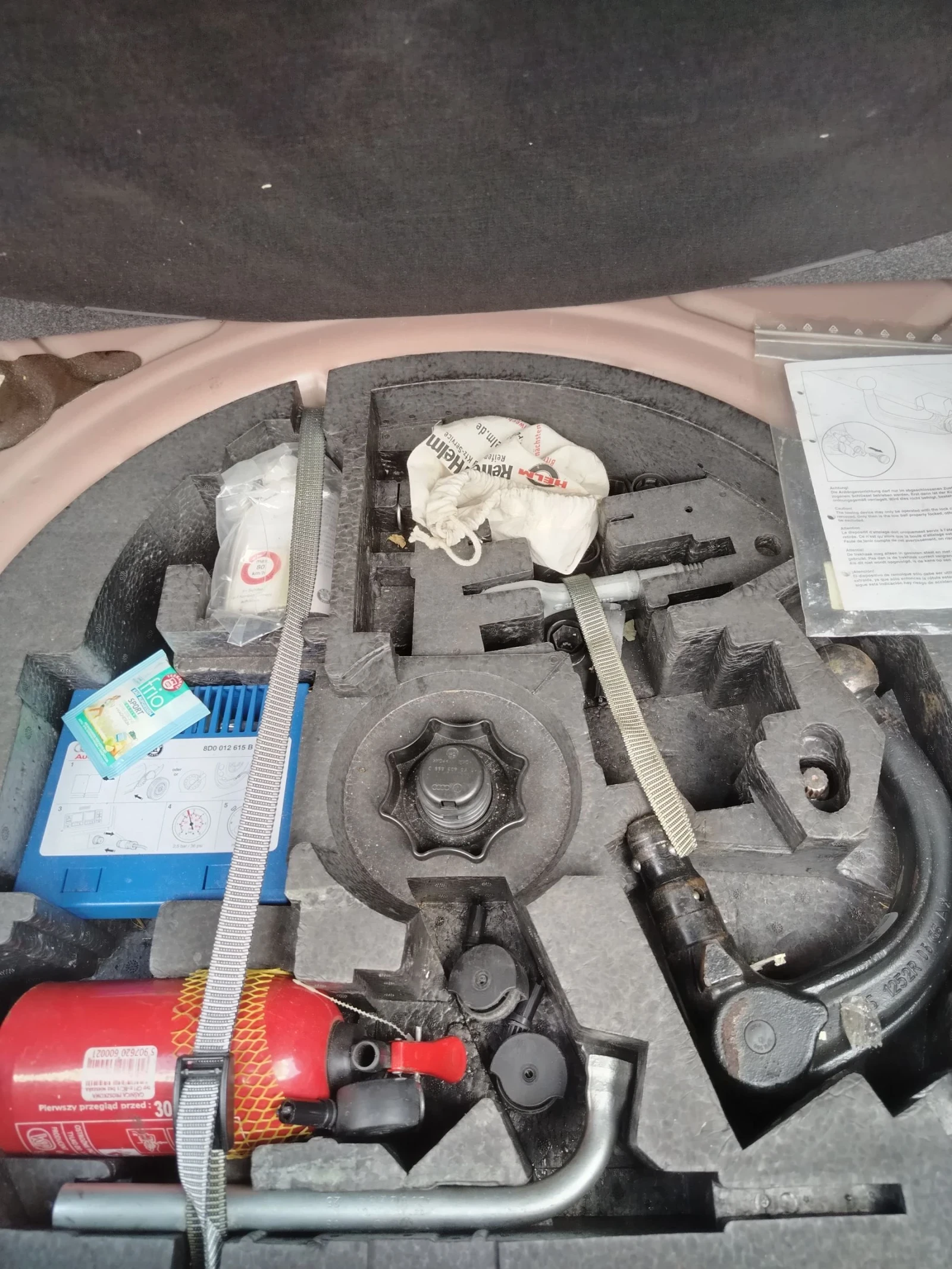 VW Golf 2.0TDi 140 ps, снимка 14 - Автомобили и джипове - 54982670
