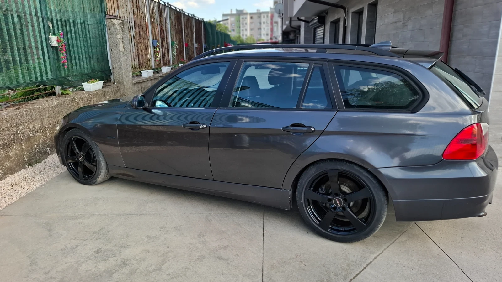 BMW 318 D, снимка 5 - Автомобили и джипове - 55235405