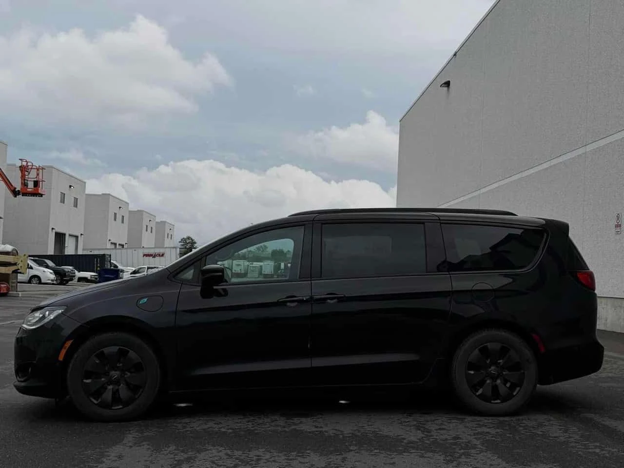 Chrysler Pacifica * Limited * CARFAX * ����� �� �����������  | Mobile.bg � ����������� 8