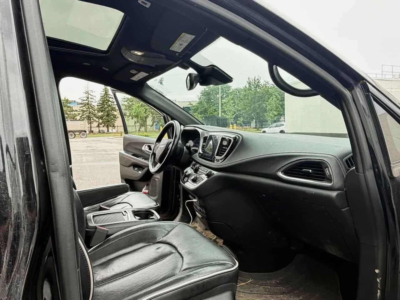 Chrysler Pacifica * Limited * CARFAX * ����� �� �����������  | Mobile.bg � ����������� 15