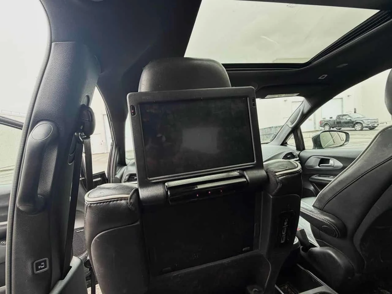 Chrysler Pacifica * Limited * CARFAX * ����� �� �����������  | Mobile.bg � ����������� 13