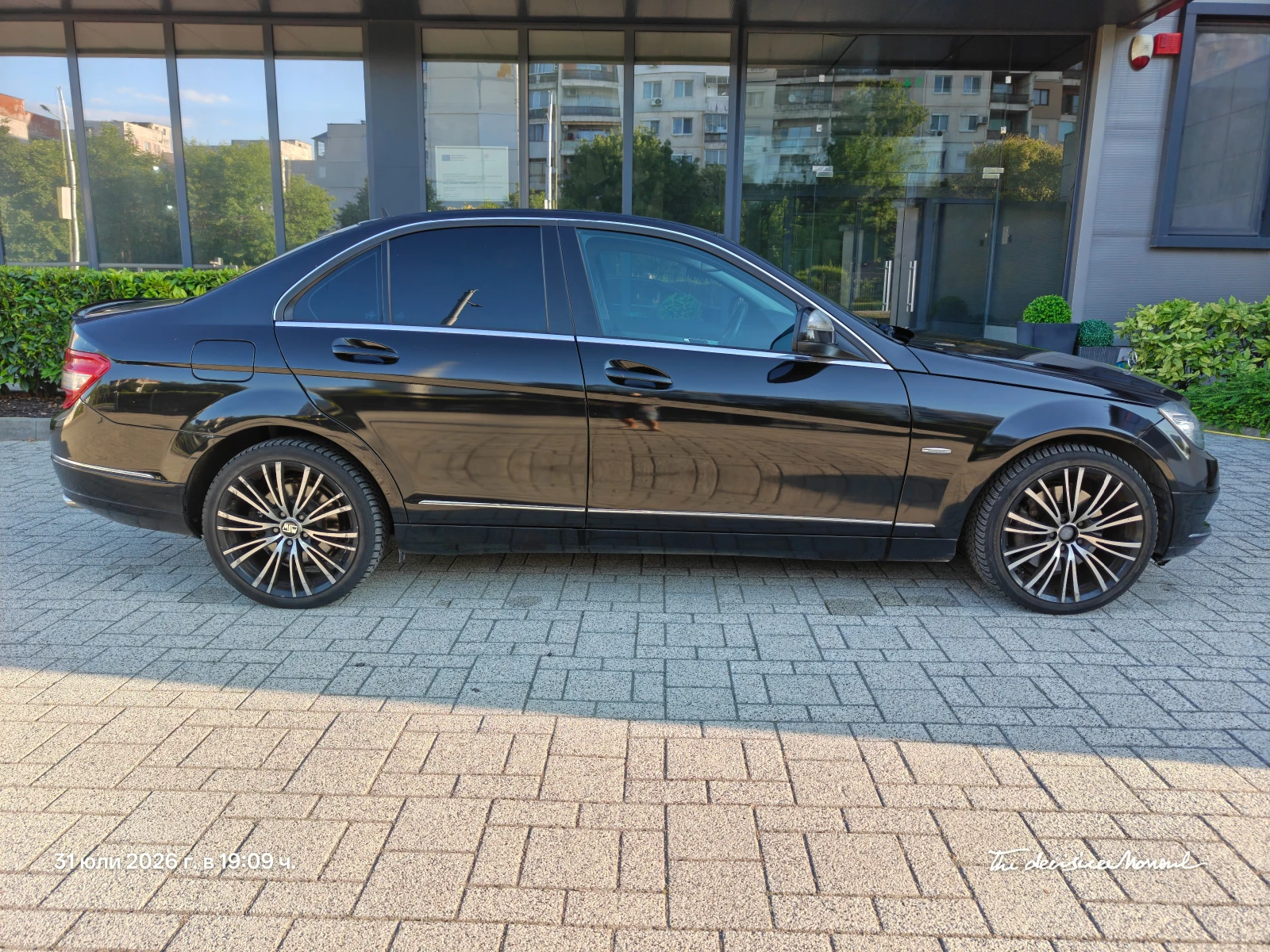 Mercedes-Benz C 320 W204, снимка 7 - Автомобили и джипове - 55494835