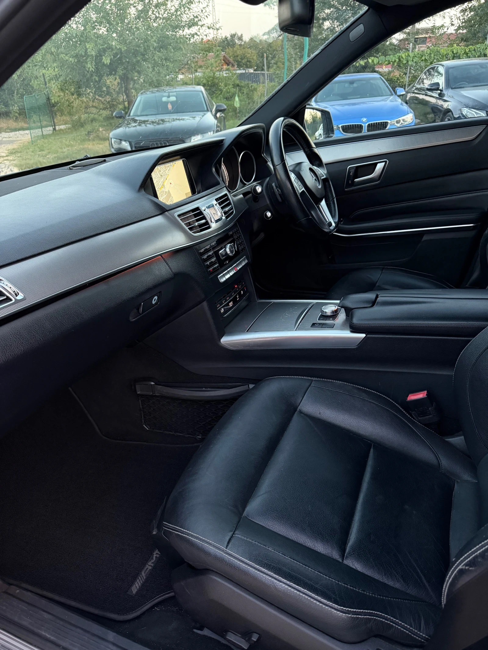 Mercedes-Benz E 220 AMG PACKET * FACELIFT* , снимка 12 - Автомобили и джипове - 55646266