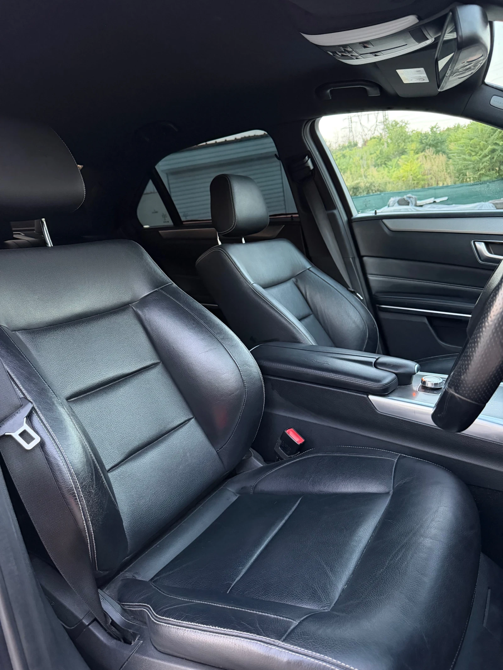 Mercedes-Benz E 220 AMG PACKET * FACELIFT* , снимка 11 - Автомобили и джипове - 55646266
