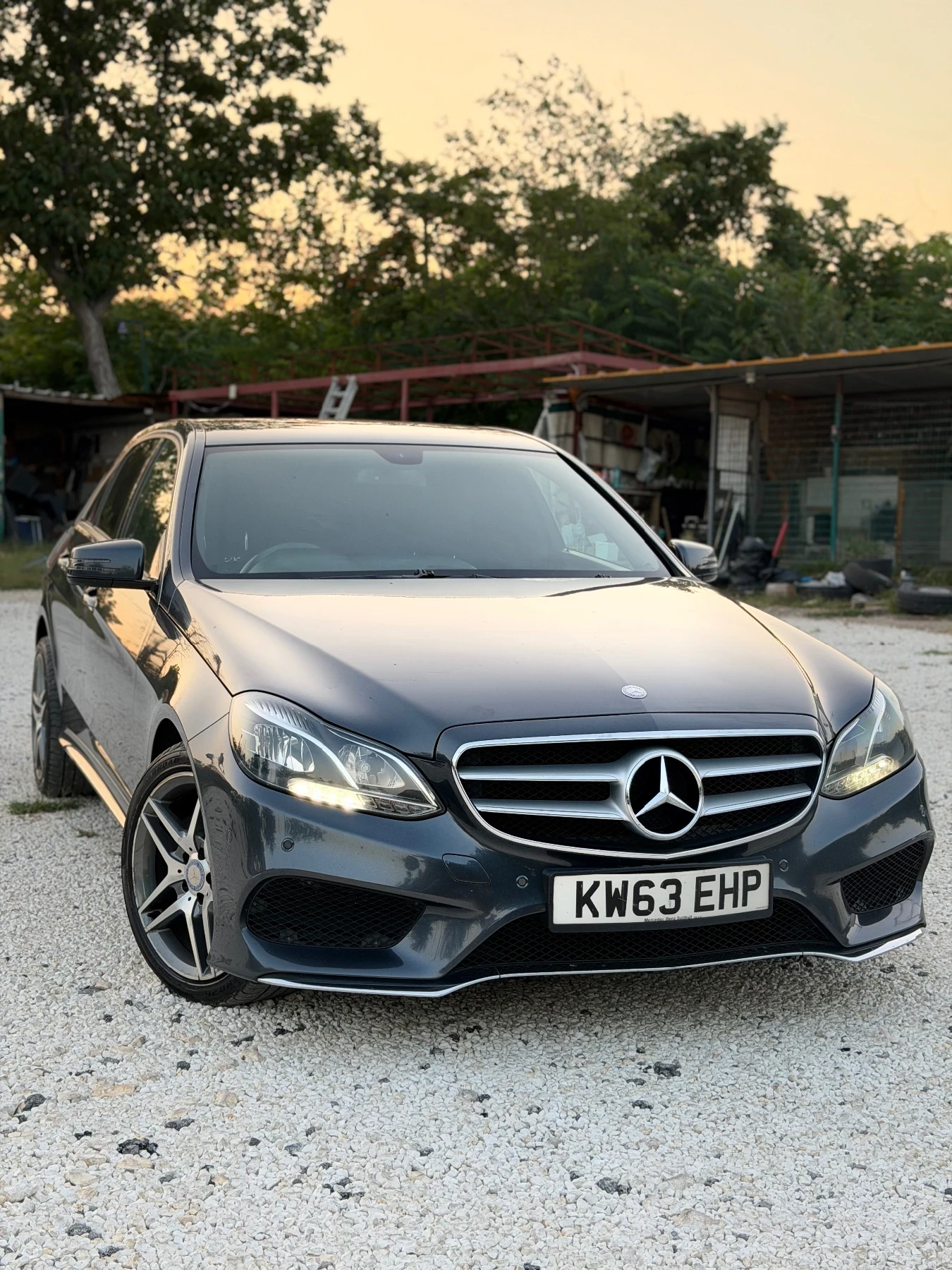 Mercedes-Benz E 220 AMG PACKET * FACELIFT* , снимка 3 - Автомобили и джипове - 55646266