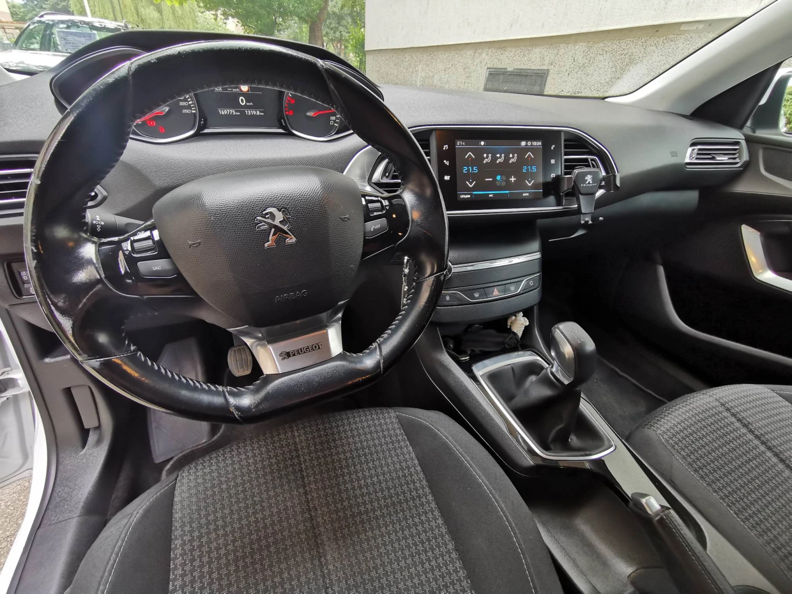 Peugeot 308, снимка 12 - Автомобили и джипове - 55693494