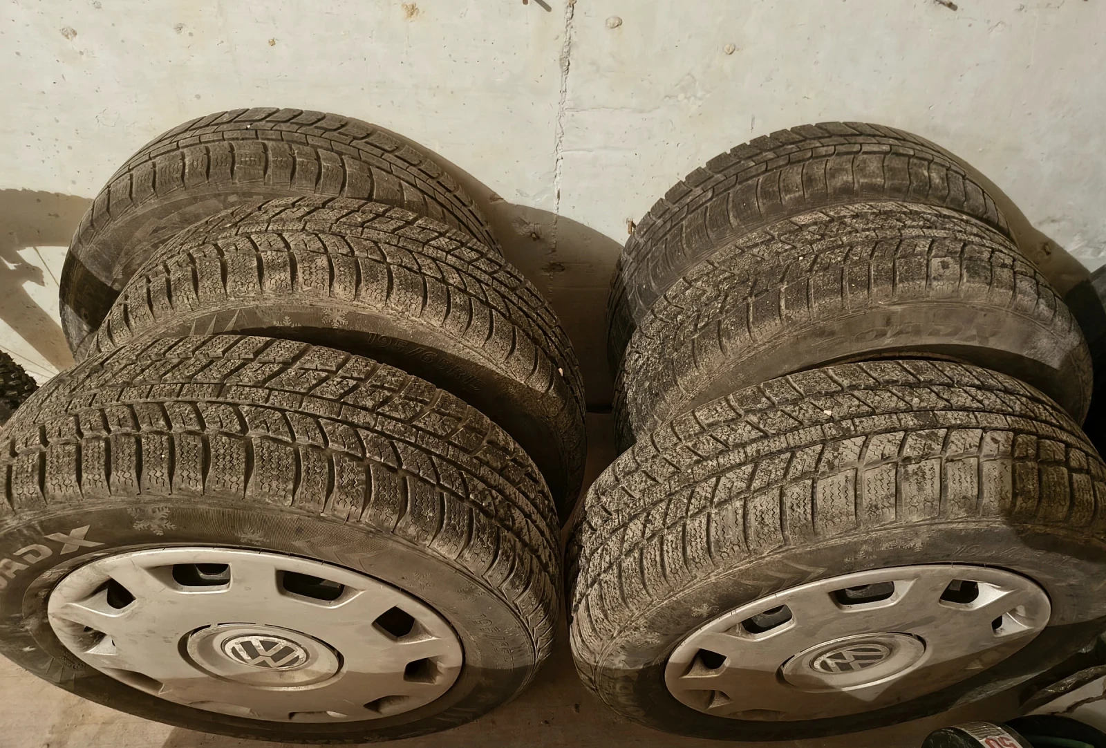 VW Passat 1.8 , снимка 17 - Автомобили и джипове - 56482648