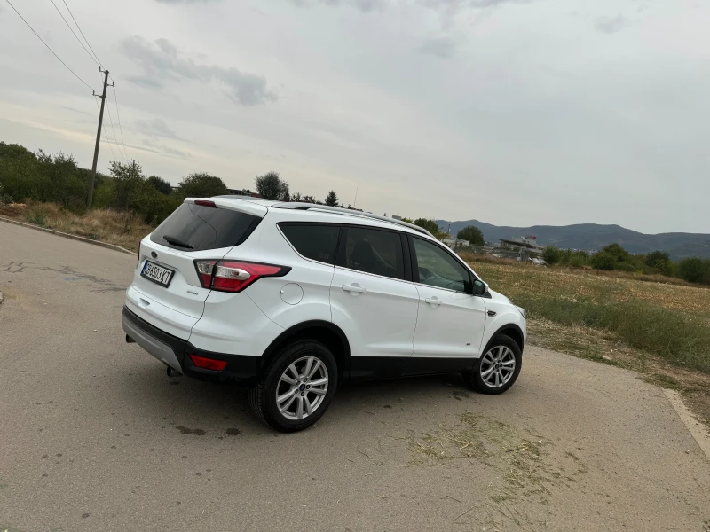 Ford Kuga, снимка 6 - Автомобили и джипове - 47192623