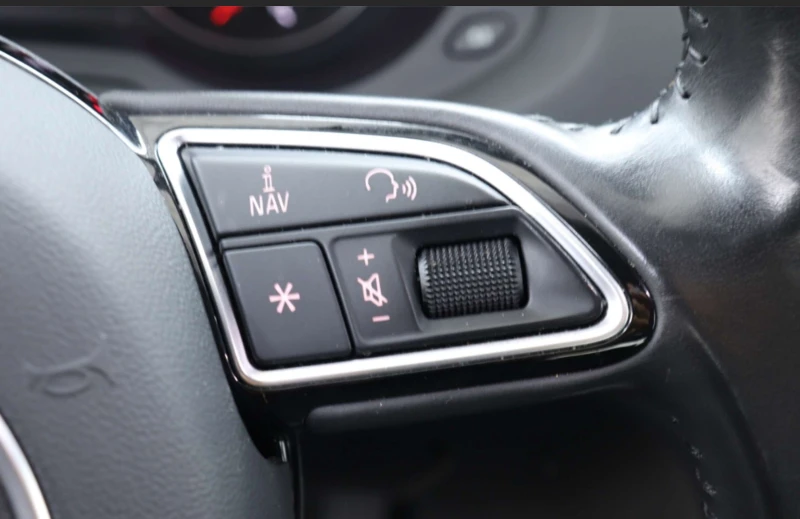 Audi Q3 Sport, снимка 11 - Автомобили и джипове - 51492946