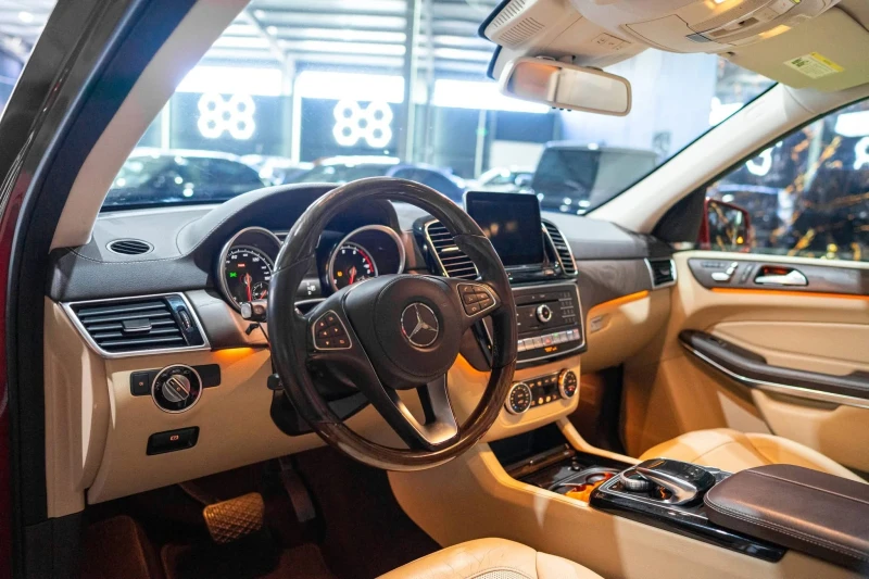 Mercedes-Benz GLS 500 550 FULL AMG LINE 7-МЕСТЕН ПАНО 3ХTV ЛИЗИНГ 100%, снимка 11 - Автомобили и джипове - 52915818