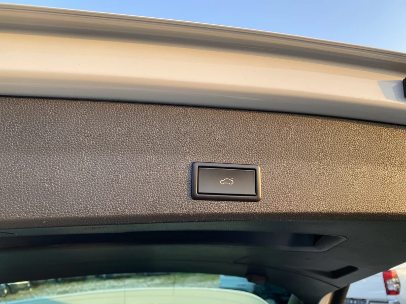 Seat Ateca -2, 0TDI-FR/2020г./Germany/DIGITAL/LED, снимка 16 - Автомобили и джипове - 53100367