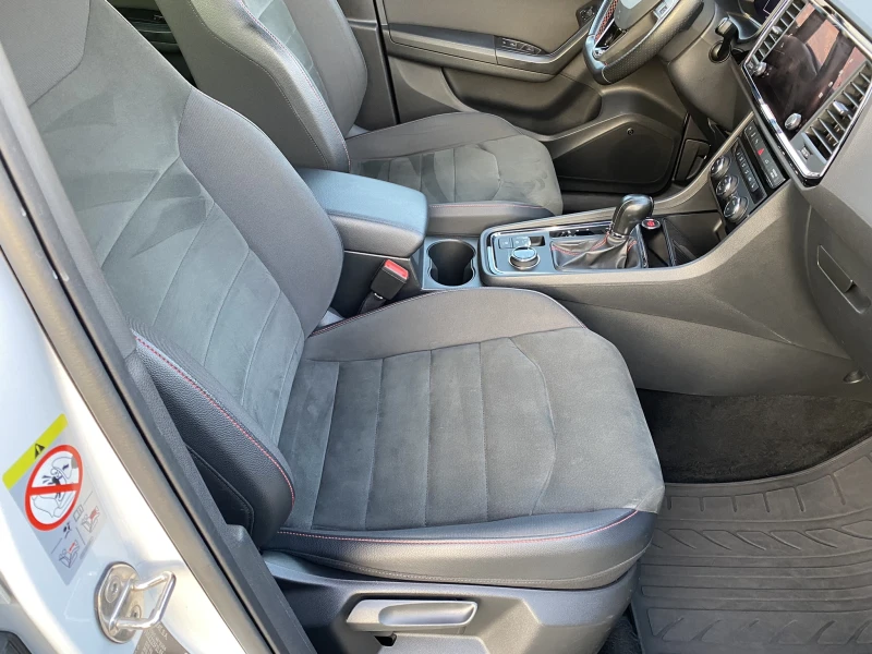 Seat Ateca -2, 0TDI-FR/2020г./Germany/DIGITAL/LED, снимка 8 - Автомобили и джипове - 53100367