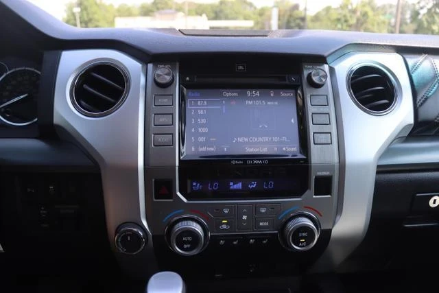 Toyota Tundra Platinum Crew max, снимка 8 - Автомобили и джипове - 54172120