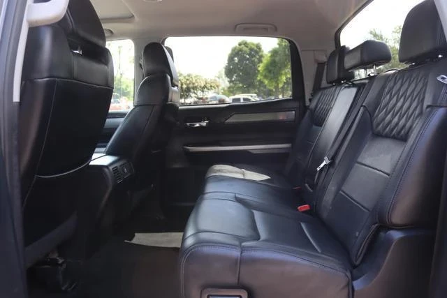 Toyota Tundra Platinum Crew max, снимка 3 - Автомобили и джипове - 54172120