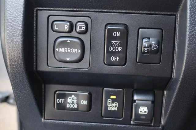 Toyota Tundra Platinum Crew max, снимка 6 - Автомобили и джипове - 54172120