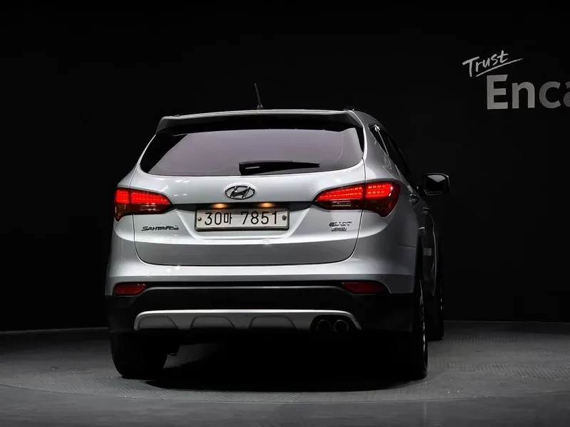 Hyundai Santa fe 2.0 CRDi 4WD - САМО 30% АВАНС, снимка 8 - Автомобили и джипове - 56159042