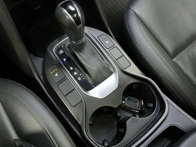 Hyundai Santa fe 2.0 CRDi 4WD - САМО 30% АВАНС, снимка 17 - Автомобили и джипове - 56159042