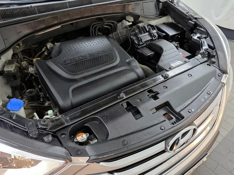 Hyundai Santa fe 2.0 CRDi 4WD - САМО 30% АВАНС, снимка 11 - Автомобили и джипове - 56159042