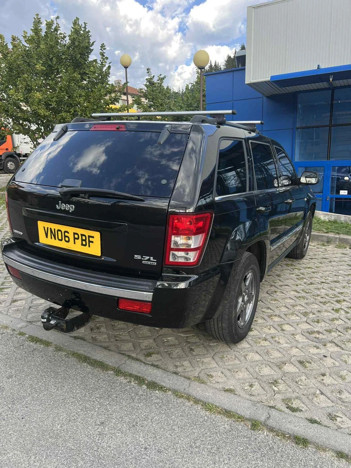 Jeep Grand cherokee 5.7 HEMI - изображение 4