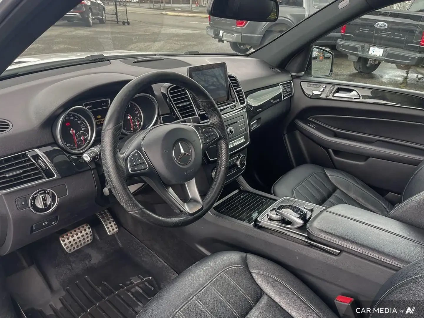 Mercedes-Benz GLE 400 4MATIC * AIRMATIC   * PANO *  *  | Mobile.bg   11