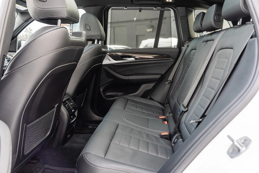 BMW X3 xDrive30i AWD* АвтоКредит* (ЦЕНА ДО БГ), снимка 8 - Автомобили и джипове - 53738966