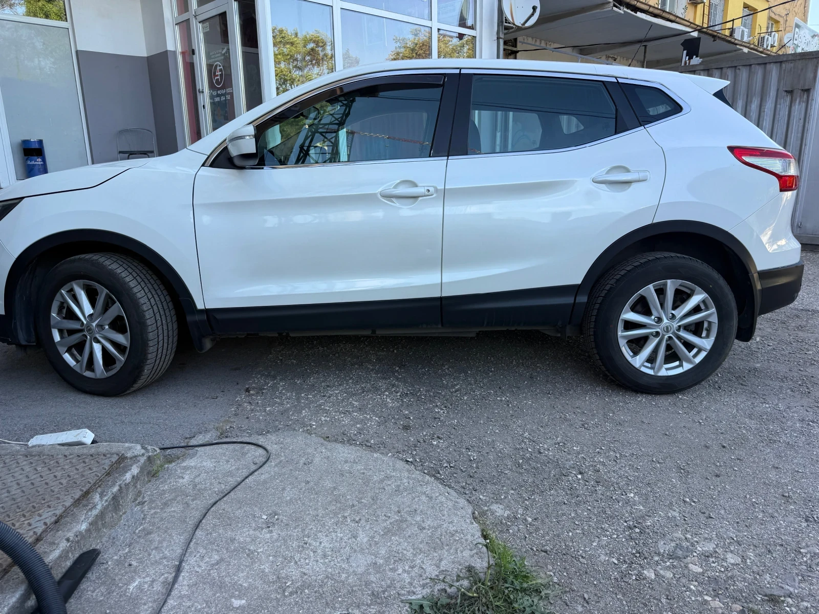 Nissan Qashqai, снимка 2 - Автомобили и джипове - 54724851
