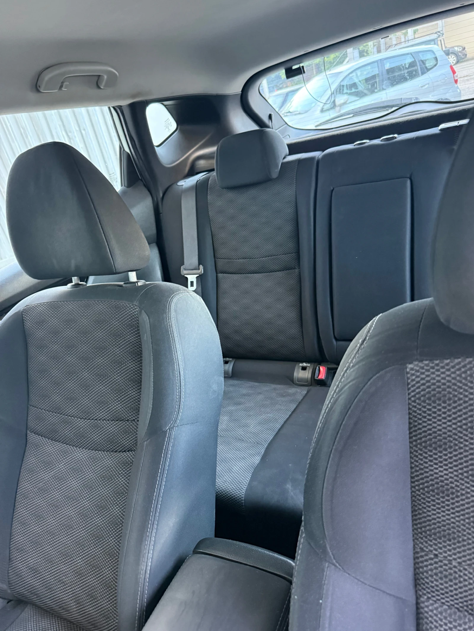 Nissan Qashqai, снимка 9 - Автомобили и джипове - 54724851