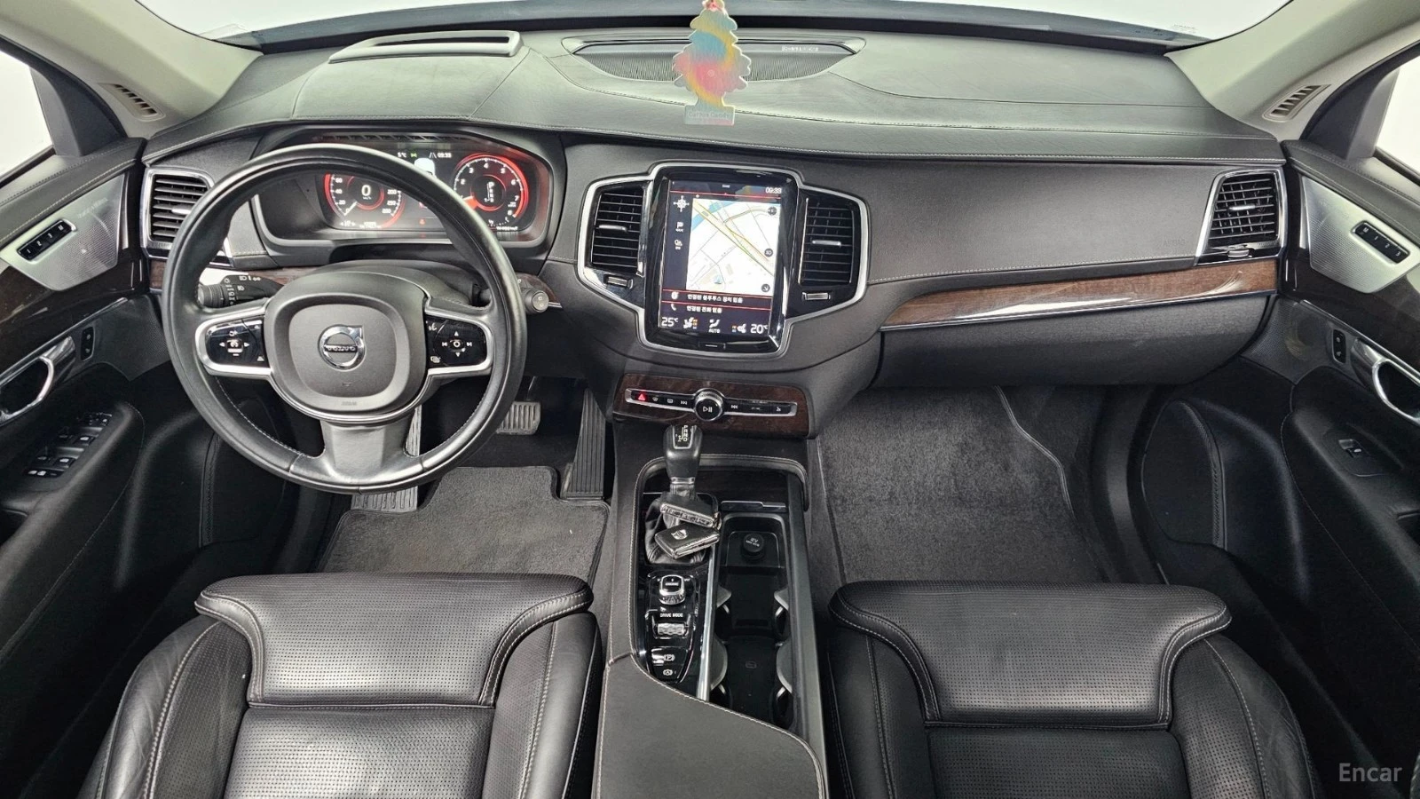 Volvo Xc90 T6 INSCRIPTION* HUD* 360* МАСАЖИ* АВТОКРЕДИТ, снимка 5 - Автомобили и джипове - 55661761