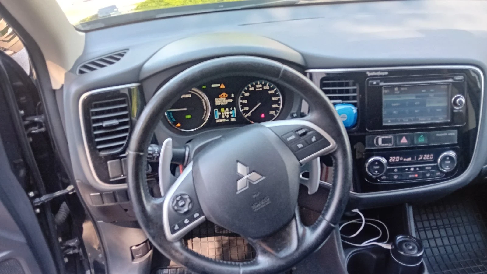 Mitsubishi Outlander Джип, снимка 8 - Автомобили и джипове - 56061281