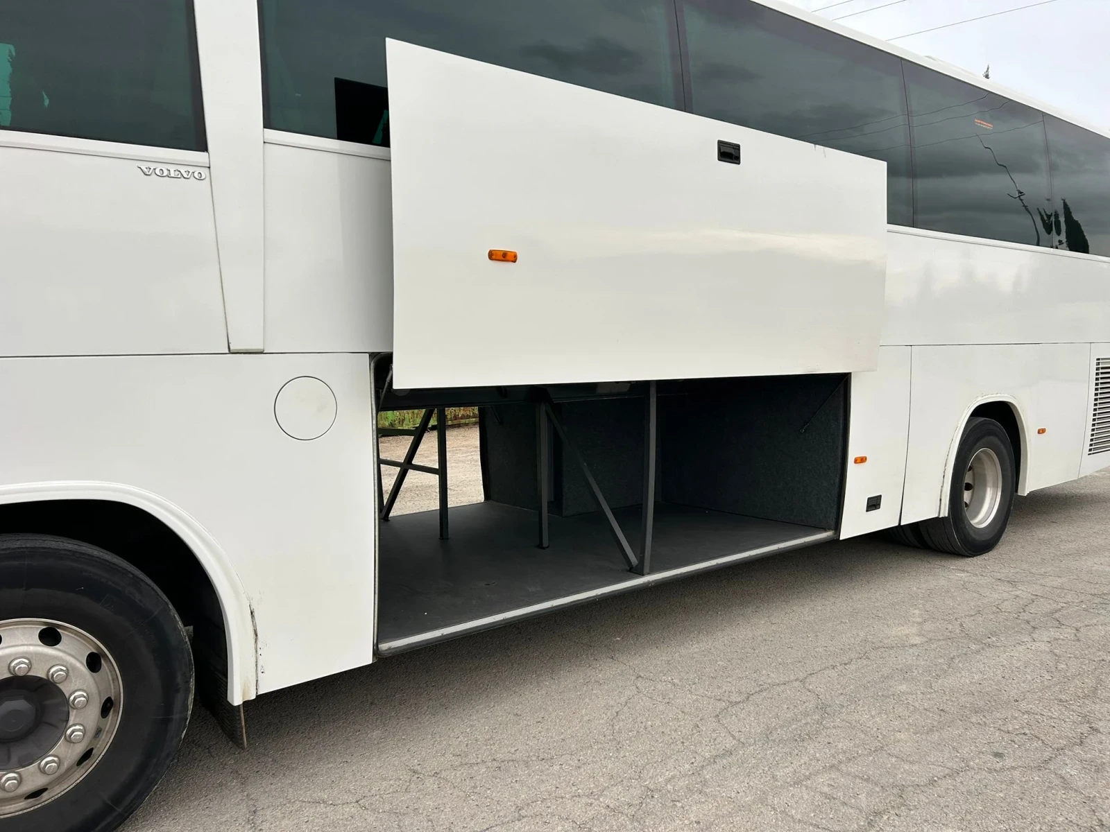 Volvo B10m IRIZAR NEW CENTURY - изображение 5