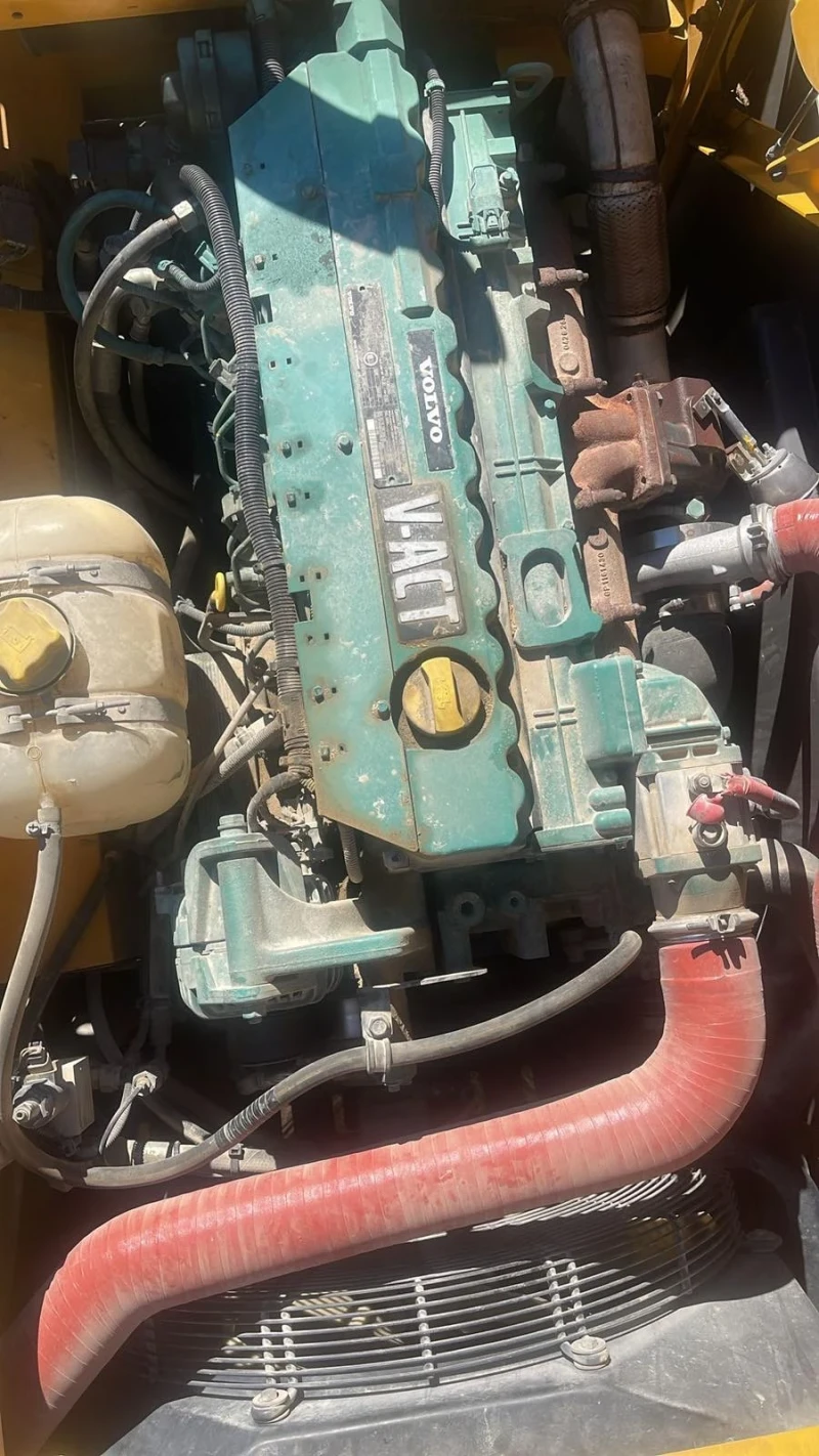 Багер Volvo EW160C, снимка 10 - Индустриална техника - 51961119