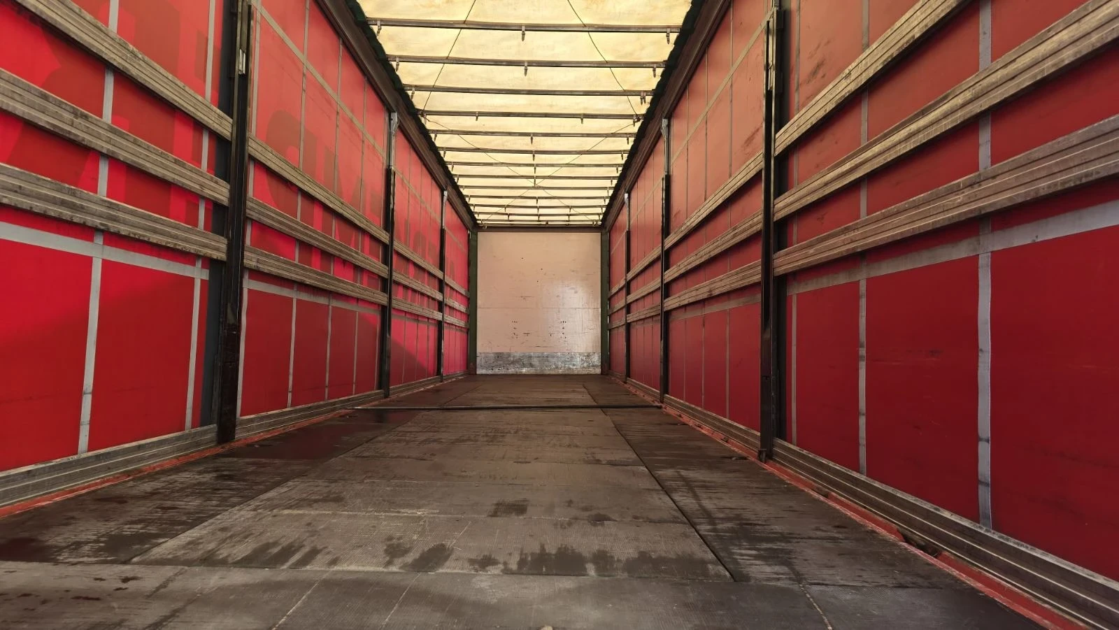 Полуремарке Berger LIGHT / тунел за ролони / 5500 кг.тара, снимка 16 - Ремаркета - 55346800