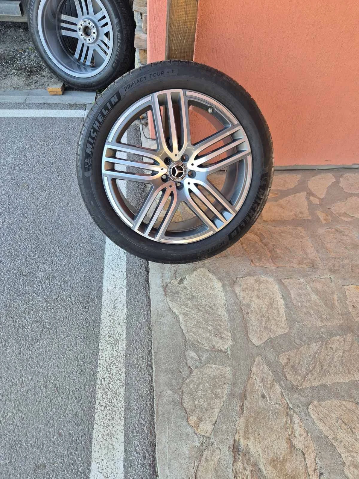 ���� � ������ 275/45R21 �� Mercedes-Benz GLS | Mobile.bg � ����������� 1