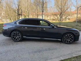 BMW i7 M60 / 9000км / TV, снимка 8