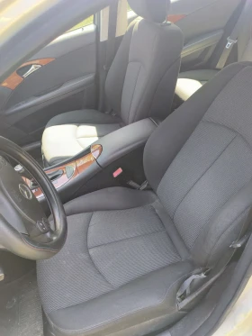 Mercedes-Benz E 220, снимка 3