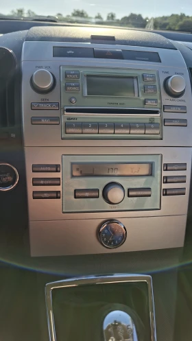 Toyota Corolla verso, снимка 8