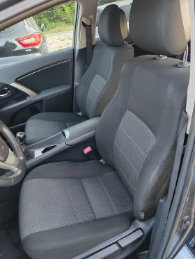 Toyota Avensis 2.2, 150..  | Mobile.bg    10