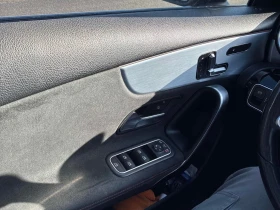 Mercedes-Benz A 250 * CARFAX * БЕЗ ПЪРВОНАЧАЛНА ВНОСКА, снимка 16