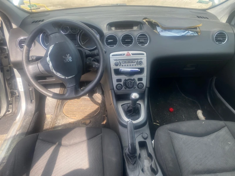 Peugeot 308 1.6 HDI, снимка 7 - Автомобили и джипове - 37340047