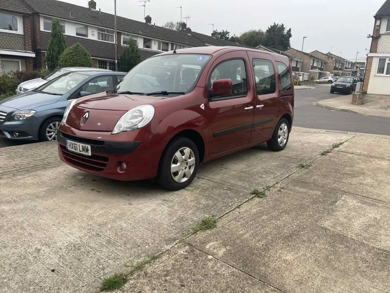 Renault Kangoo 1, 5dci, снимка 2 - Автомобили и джипове - 49155347