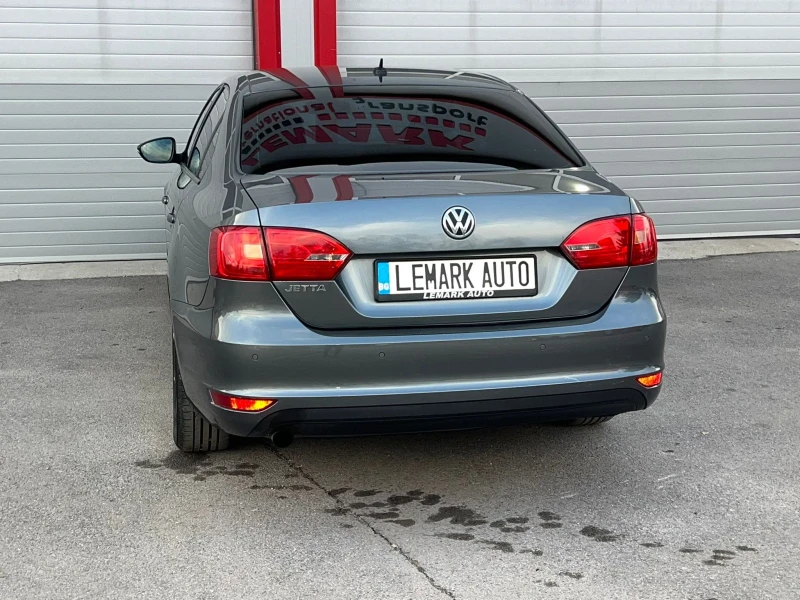 VW Jetta 1.2I HIGHLINE KLIMATRONIK EVRO 5B 6-СКОРОСТИ, снимка 9 - Автомобили и джипове - 48418433