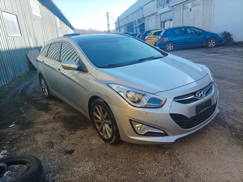 Hyundai I40, снимка 2 - Автомобили и джипове - 48606013