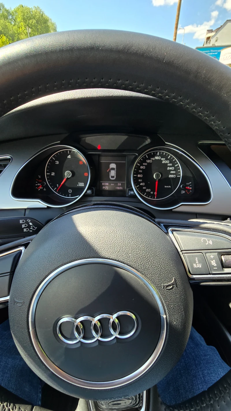 Audi A5 2.0TDI 61 000 km, снимка 5 - Автомобили и джипове - 52668772