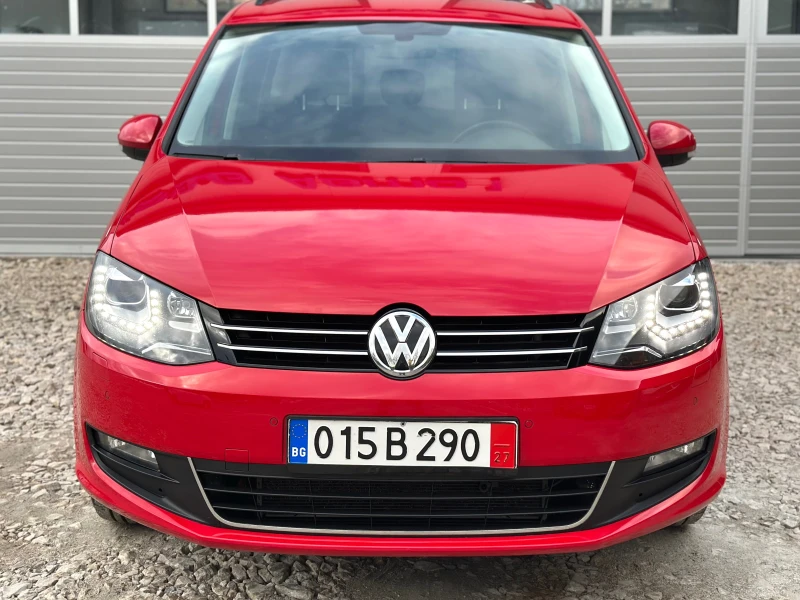 VW Sharan 2.0TDI LED ДИСТРОНИК ФЕЙСЛИФТ НАВИ ПОДГРЕВ ЕВРО 6, снимка 2 - Автомобили и джипове - 52956775