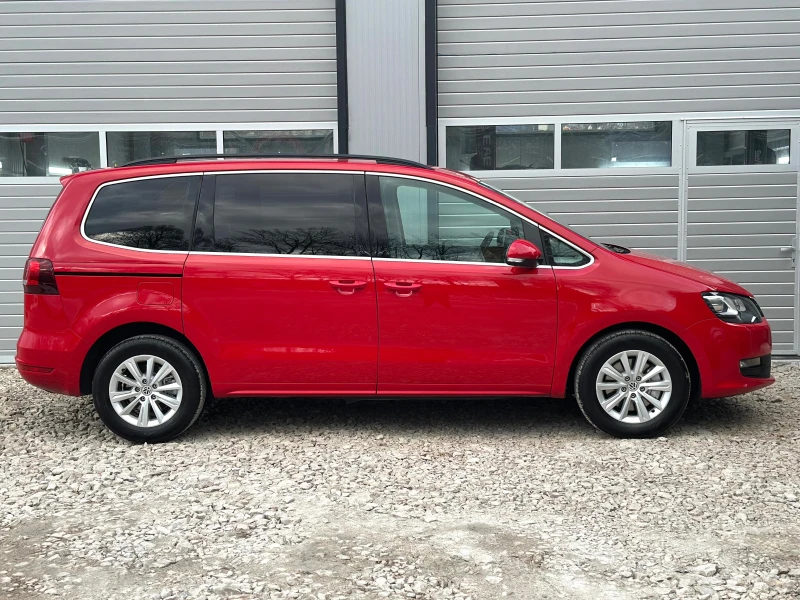 VW Sharan 2.0TDI LED ДИСТРОНИК ФЕЙСЛИФТ НАВИ ПОДГРЕВ ЕВРО 6, снимка 4 - Автомобили и джипове - 52956775