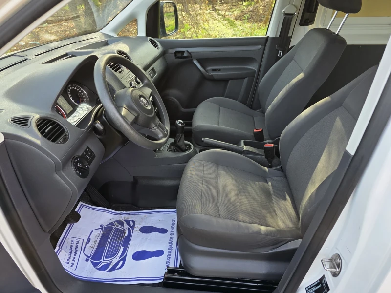 VW Caddy, снимка 8 - Автомобили и джипове - 53048691