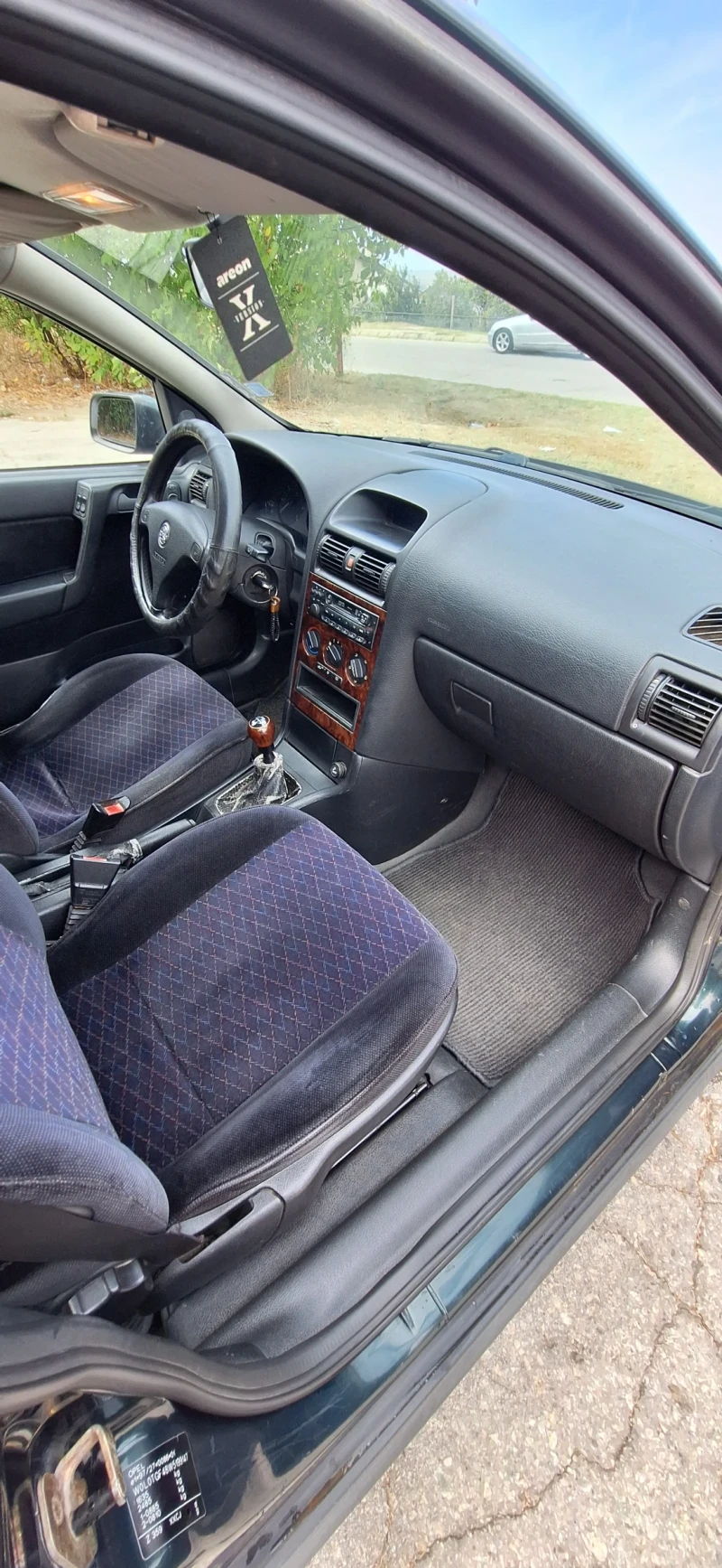 Opel Astra 1.4 16V , снимка 10 - Автомобили и джипове - 53451677